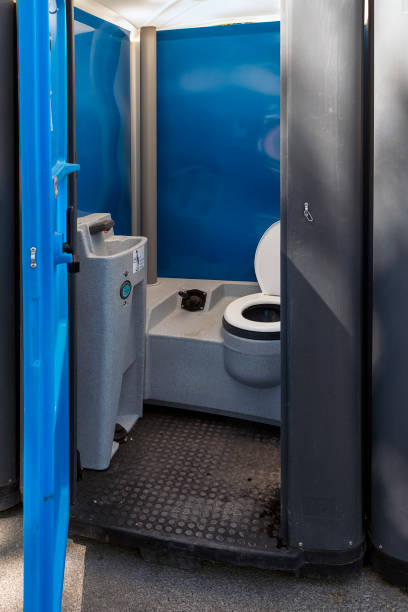 Best Portable toilet rental cost  in Bodfish, CA